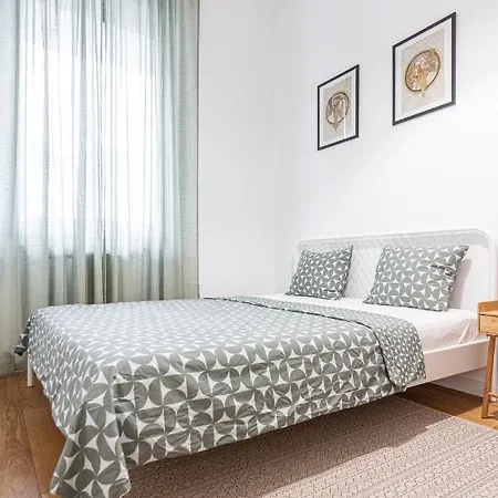 Vertigo One Bedroom Apartment-free Private Parking Novi Sad