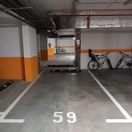 Apartment Vertigo One Bedroom Apartment-free Private Parking